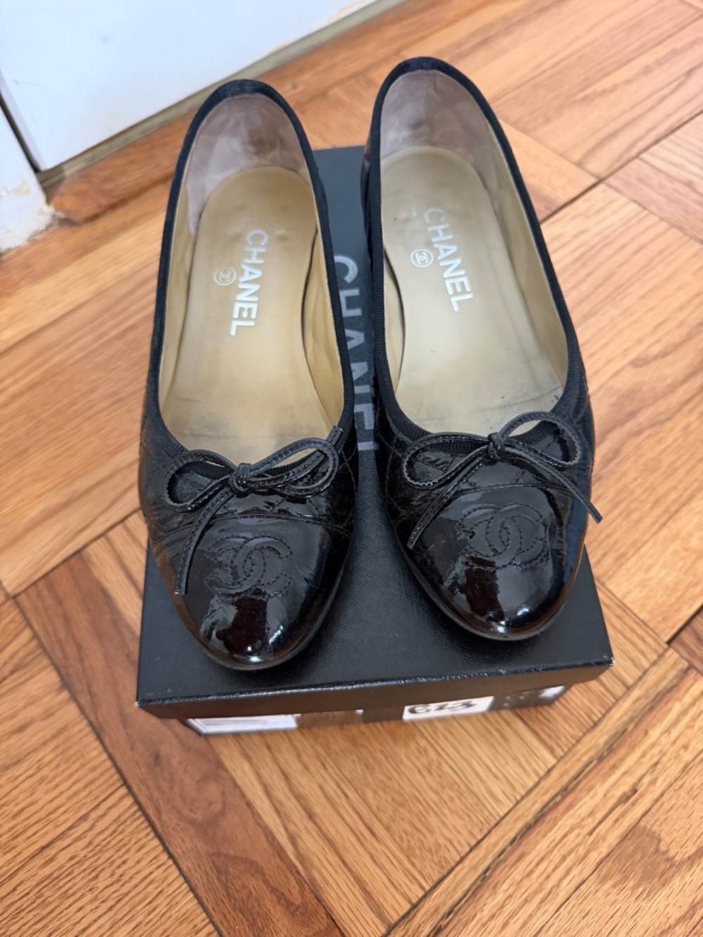 CHANEL Black Patent Toe Fabric Ballerina Flats